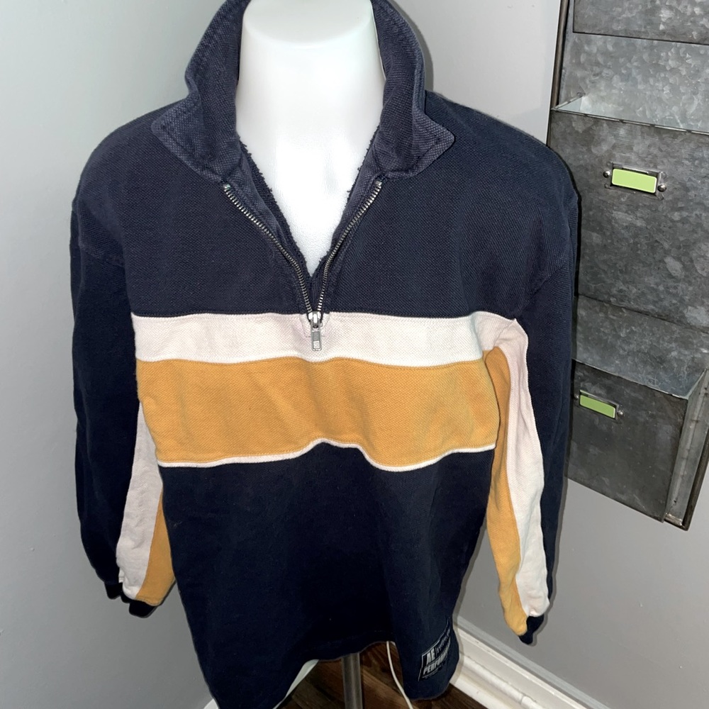 VINTAGE AE quarter zip